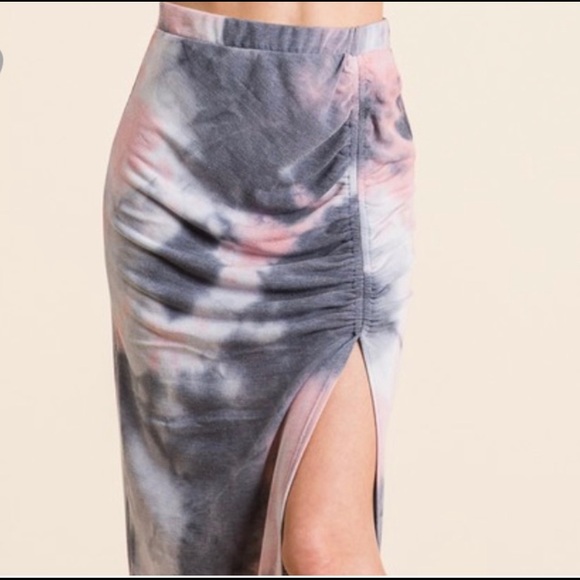 New!clearance Tie Dye fitted Slit midi skirt - Picture 2 of 7